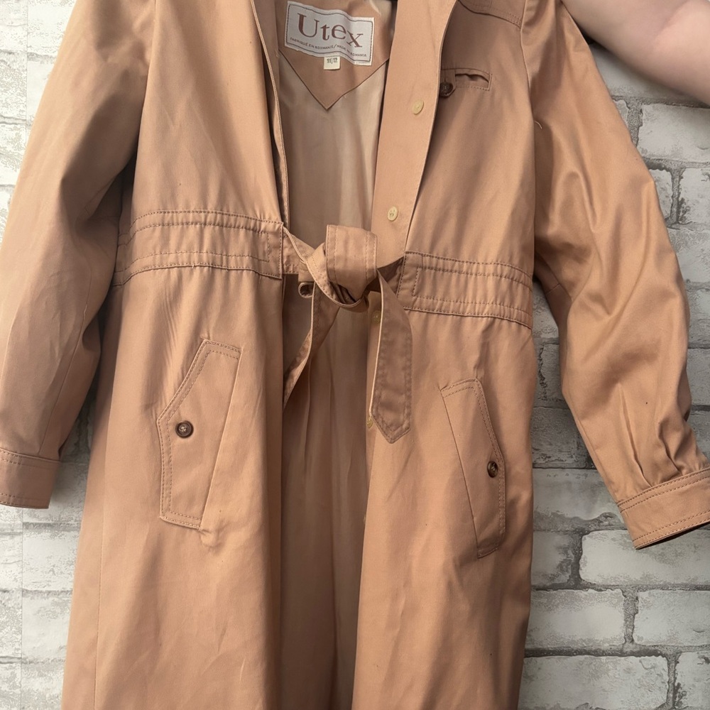 Utex Tan Trench Coat Classic Collar Mid-Length